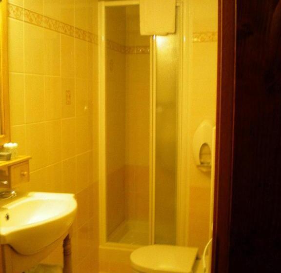 فندق صغير Auberge La Ferme De Ferrières