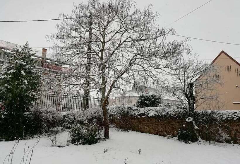 צימר Au Puy Des Vérités