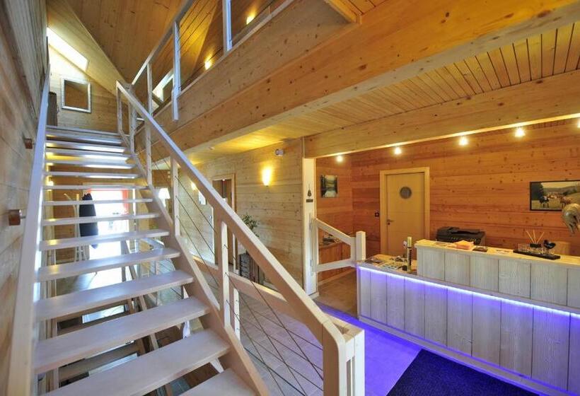 민박 Chambres D'hôtes Couleurs Bois & Spa