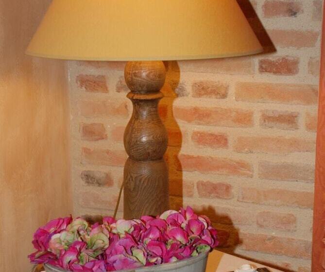 ベッドアンドブレックファースト Chambres La Vallée