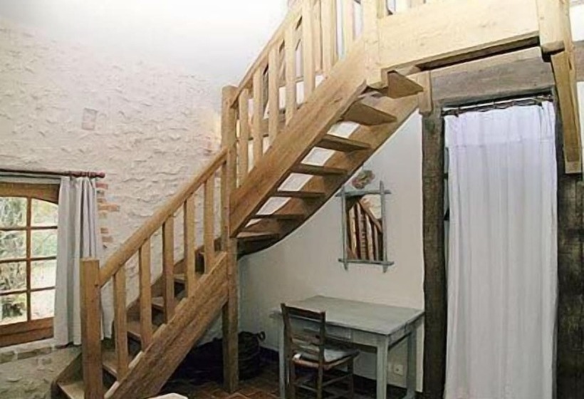 ベッドアンドブレックファースト Chambres La Vallée