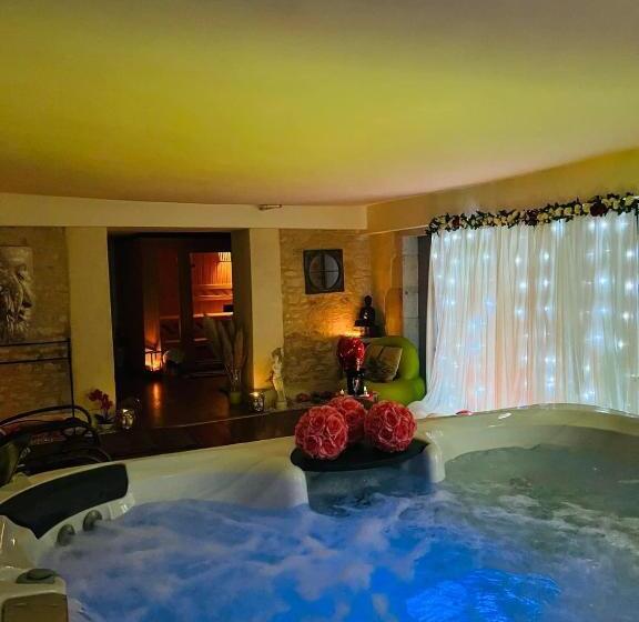 Bed and Breakfast Chateau Du Four De Vaux