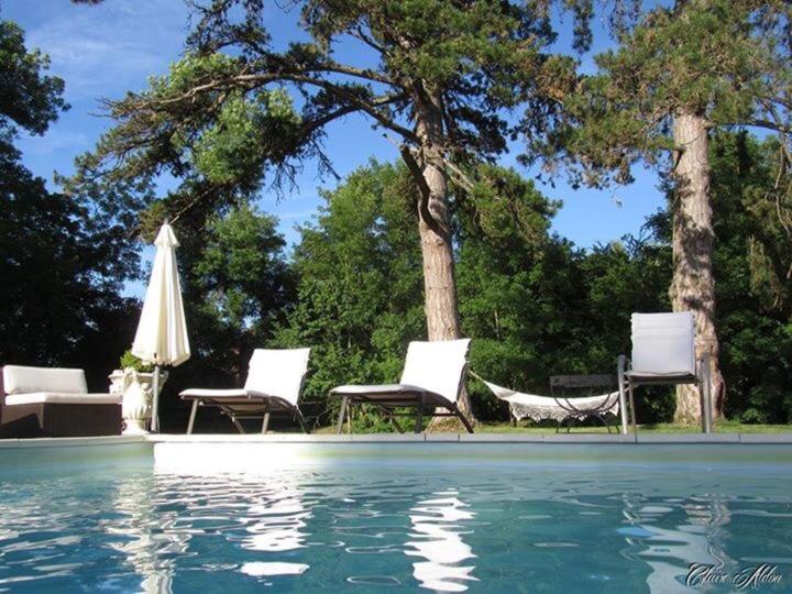 Bed and Breakfast Chateau Du Four De Vaux