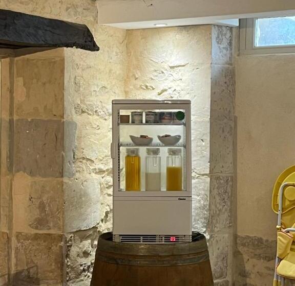 Bed and Breakfast Chateau Du Four De Vaux