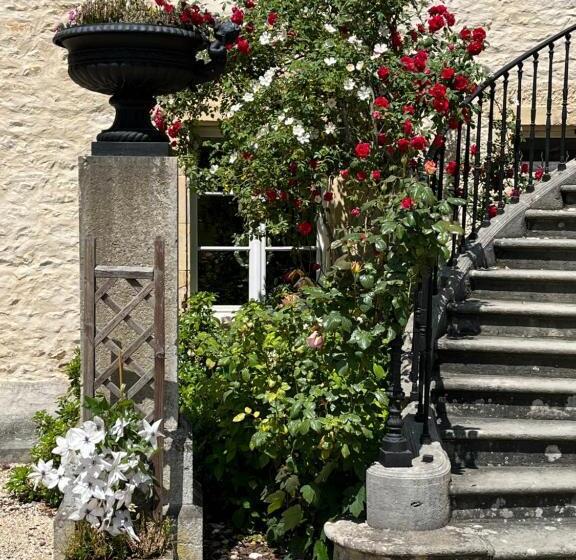 Bed and Breakfast Chateau Du Four De Vaux