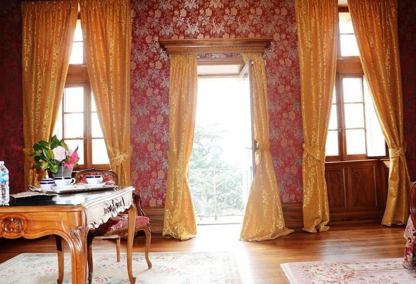 ベッドアンドブレックファースト Château D Urbilhac