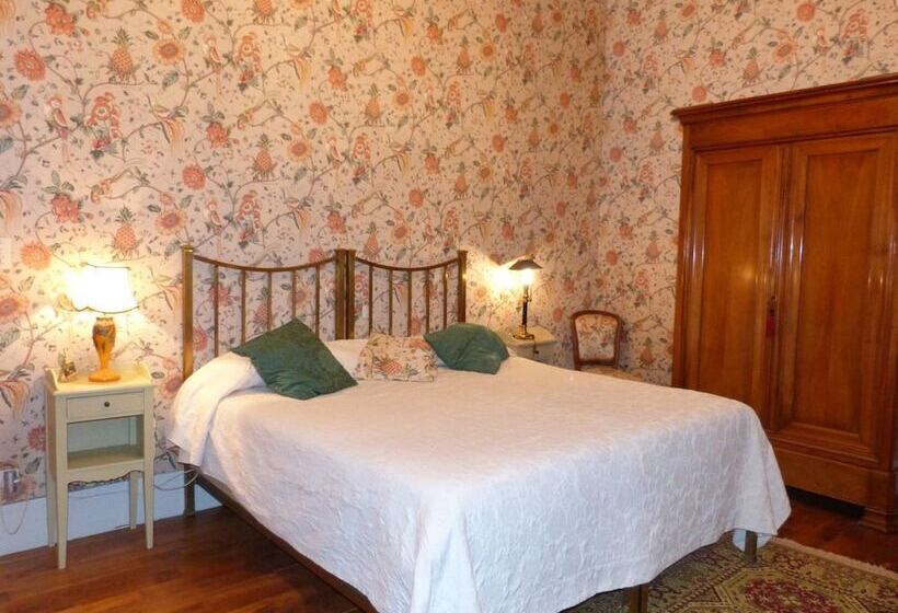 ベッドアンドブレックファースト Château D Urbilhac