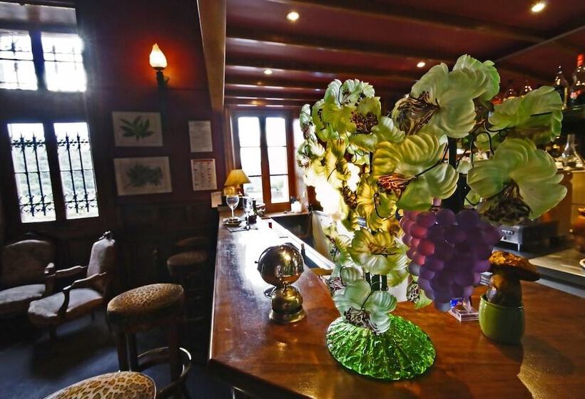 ベッドアンドブレックファースト Château D Urbilhac