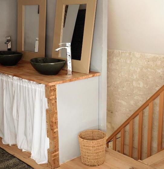 צימר Château De Clermont