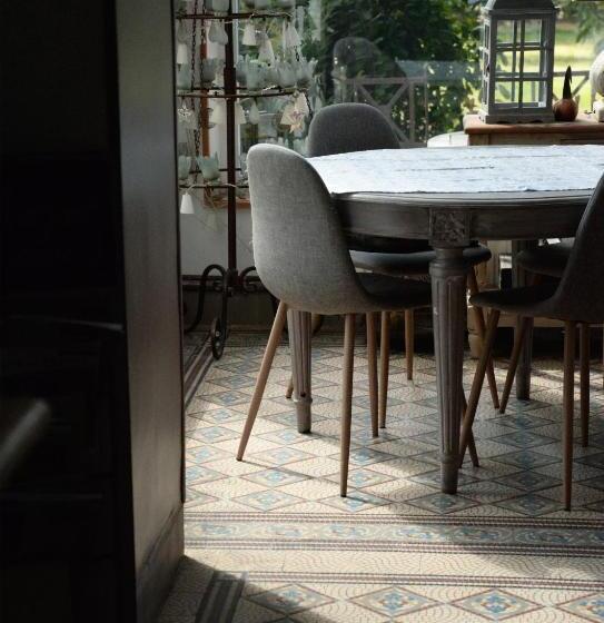 ベッドアンドブレックファースト Château De Clermont