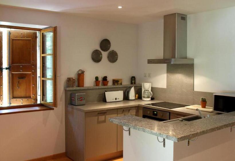 Bed and Breakfast Domaine Le Castelet