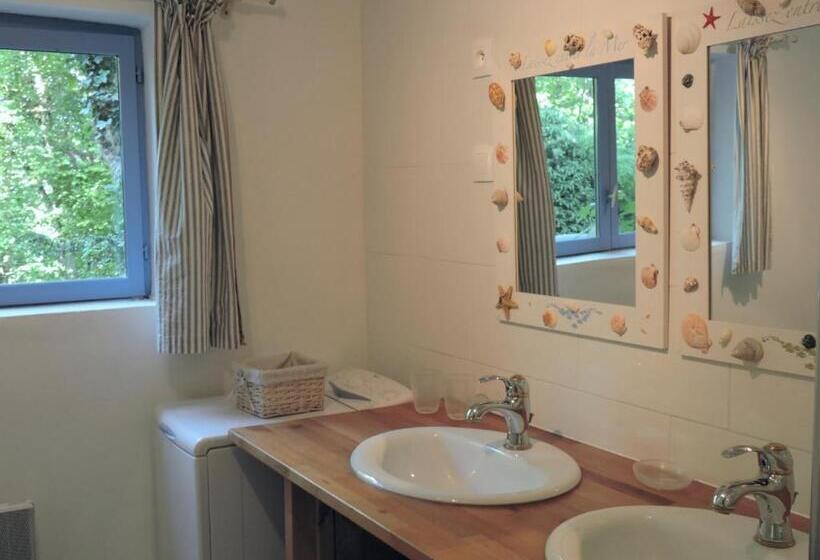 Bed and Breakfast Domaine Le Castelet