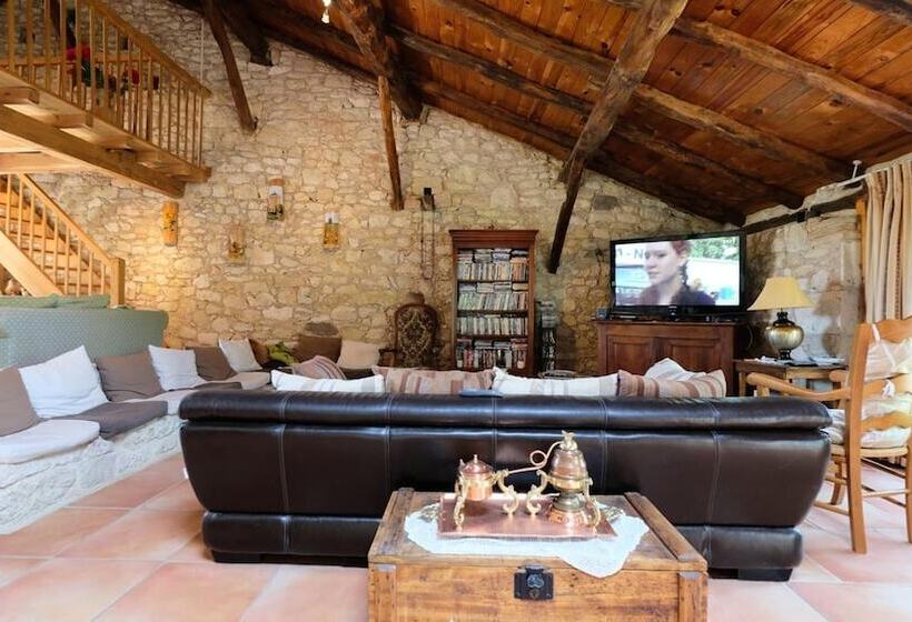 Bed and Breakfast Domaine Les Miquels