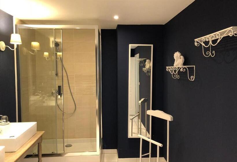 住宿加早餐  Enclos De L'evêché