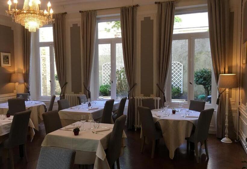 住宿加早餐  Enclos De L'evêché