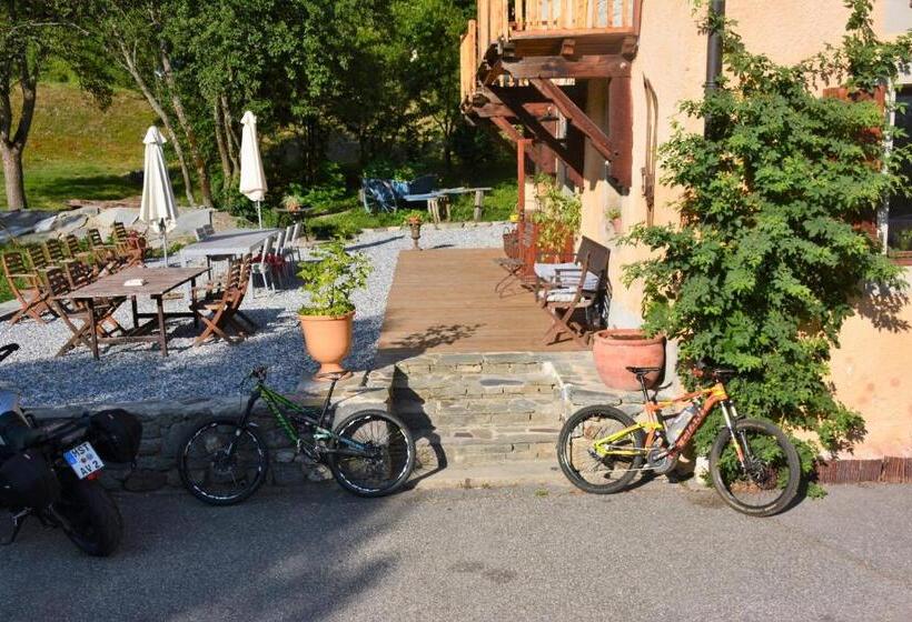 צימר Gite Auberge De Montvilliers