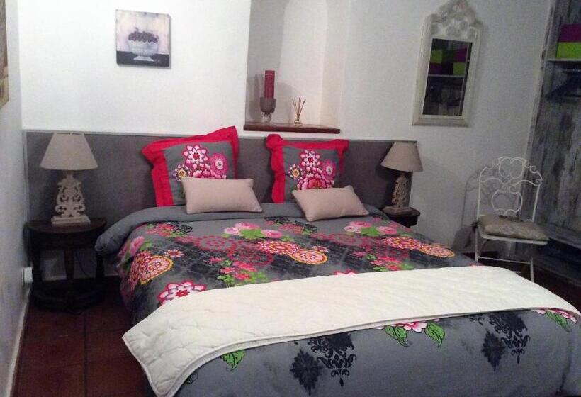 Bed and Breakfast La Bastide De L'olivier