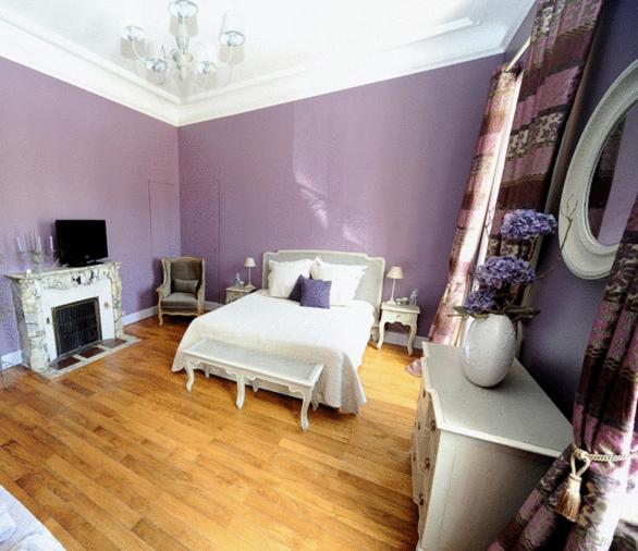 تختخواب و صبحانه La Demeure De Laclais