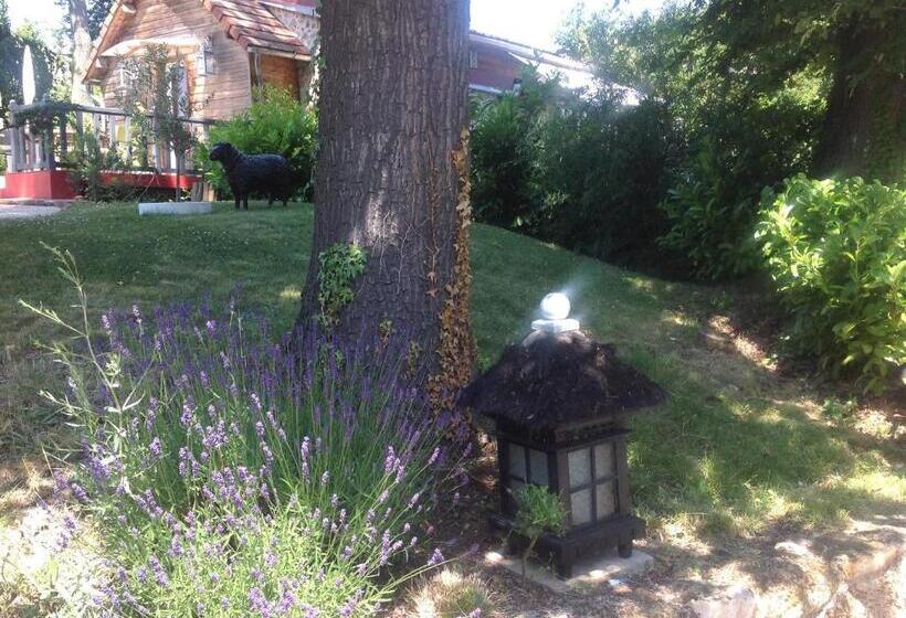 민박 La Demeure Des Tilleuls