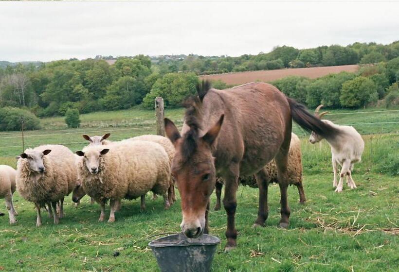 مبيت وإفطار La Grange De Coatélan