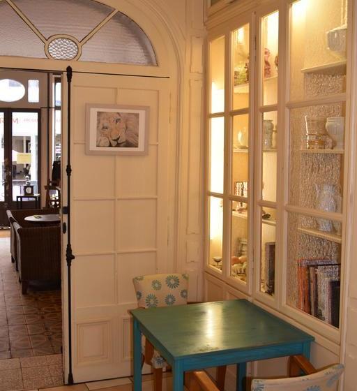 تختخواب و صبحانه La Maison De Marie Caroline