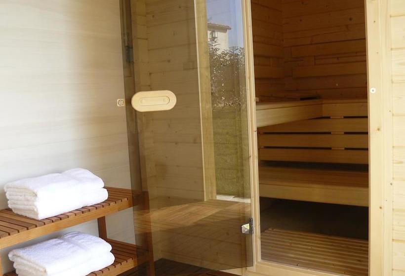 住宿加早餐  La Villa Cécile