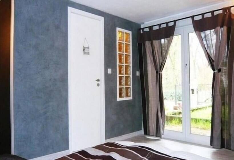 ベッドアンドブレックファースト Le Croissant De Lune