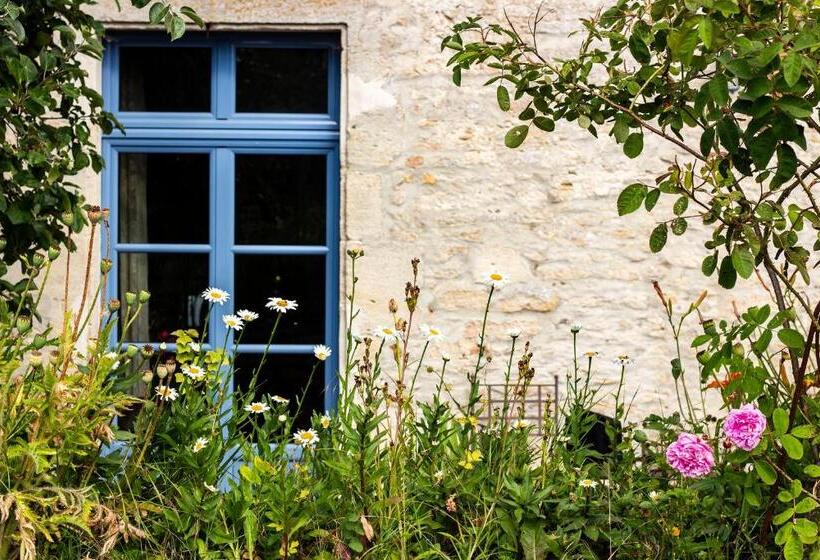 ベッドアンドブレックファースト Manoir De Coulandon