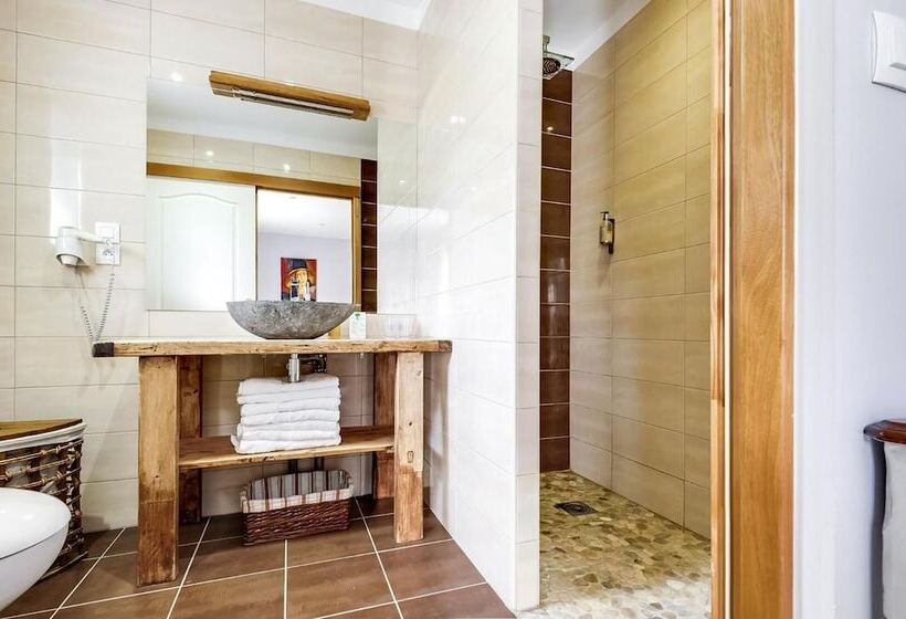 مبيت وإفطار Relais De L Alsou