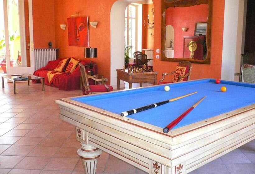 ベッドアンドブレックファースト Villa Valflor Chambres D Hôtes Et Appartements