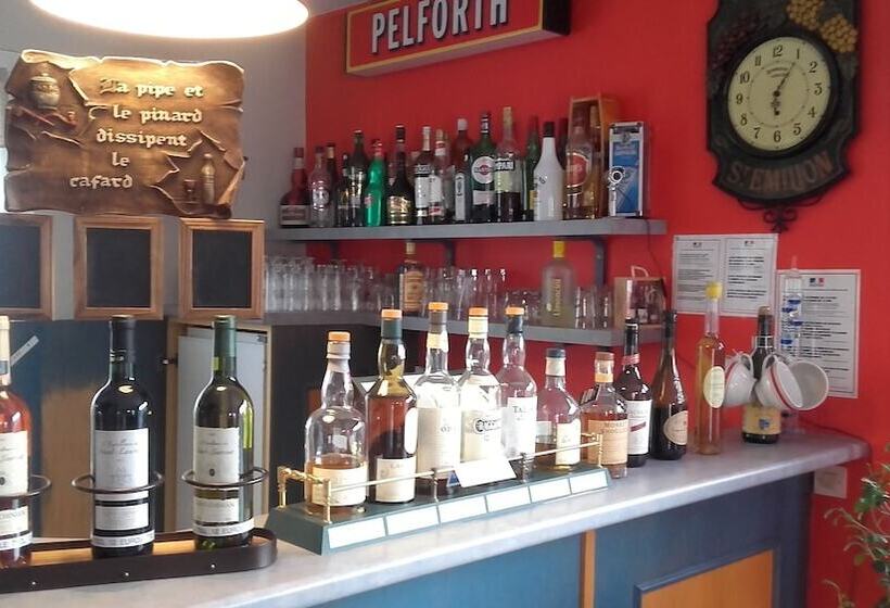 Contact Hôtel   Motel Les Bleuets