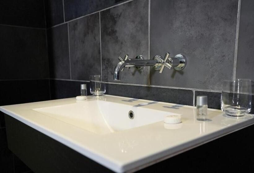 호텔 Auberge De La Poulcière