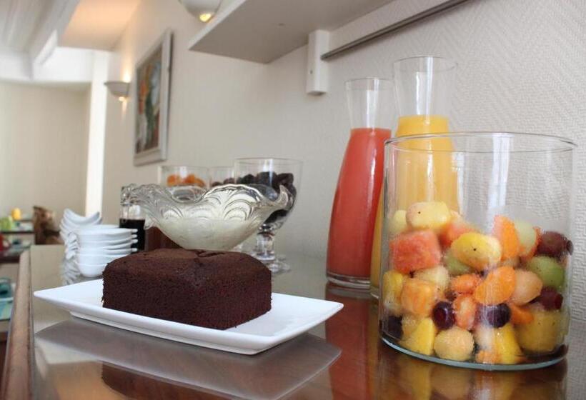 בית מלון כפרי Auberge Des Remparts