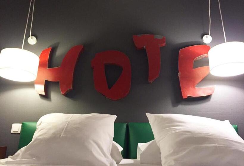 בית מלון כפרי Auberge Des Remparts