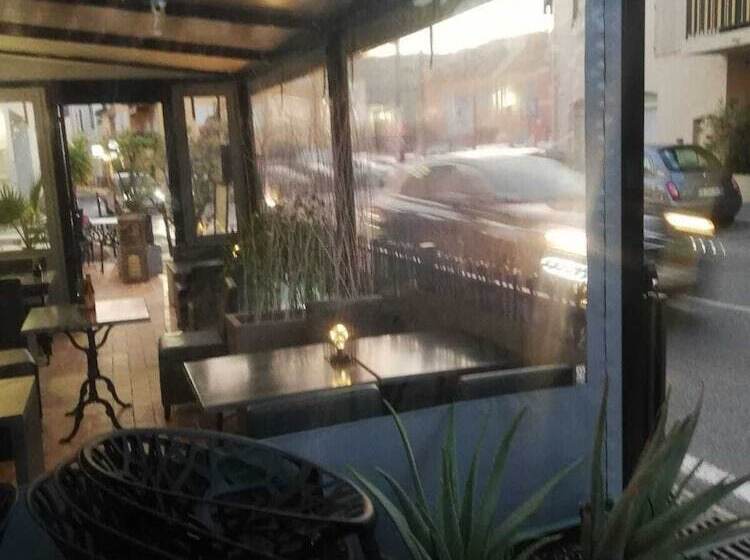 酒店 Auberge Des Toques