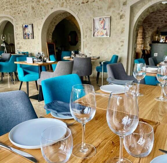 בית מלון כפרי Auberge Du Vieux Château