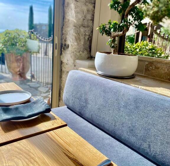 בית מלון כפרי Auberge Du Vieux Château