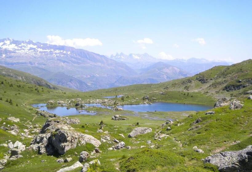 בית מלון כפרי Auberge La Douce Montagne