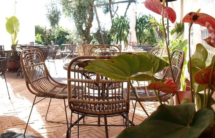 فندق Avocado Hôtel Restaurant