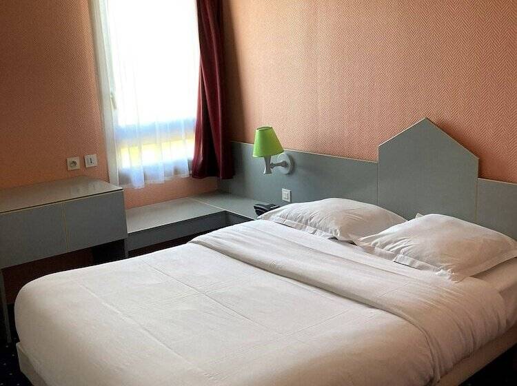 Brit Hotel Essentiel Moulins Avermes