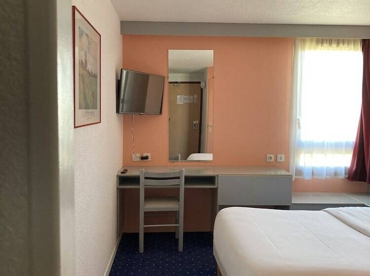 Brit Hotel Essentiel Moulins Avermes