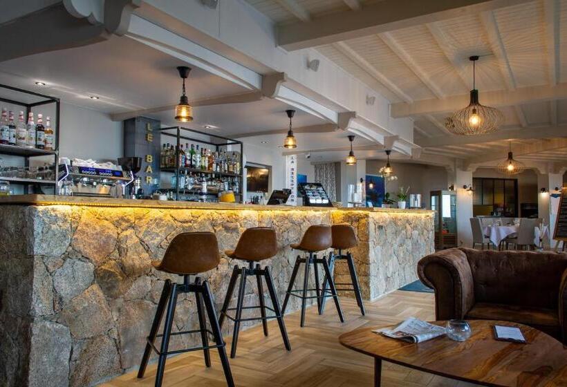 호텔 Calavita Rooftop & Spa