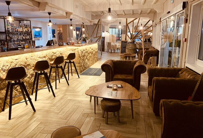 호텔 Calavita Rooftop & Spa