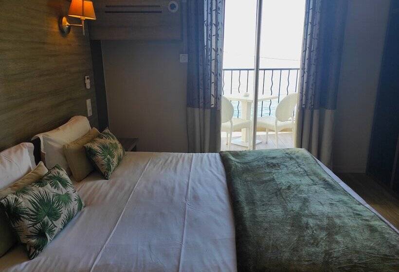 호텔 Calavita Rooftop & Spa