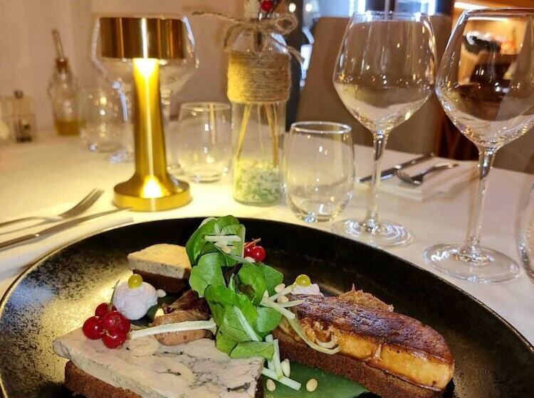 호텔 Calavita Rooftop & Spa