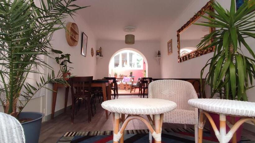 فندق & Cantine De La Plage