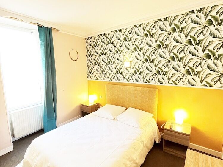 Отель & Cantine De La Plage