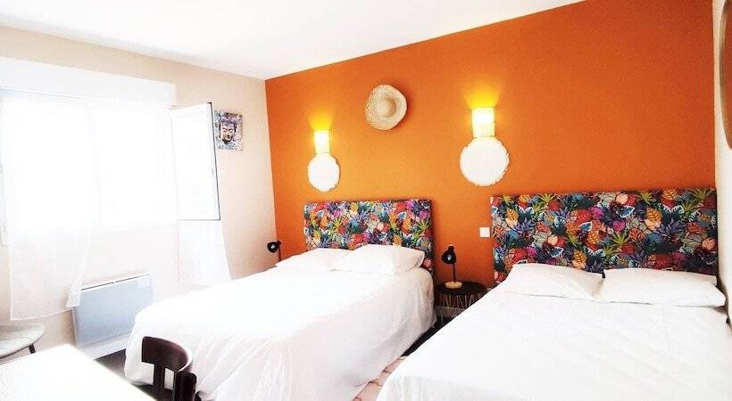 Отель & Cantine De La Plage