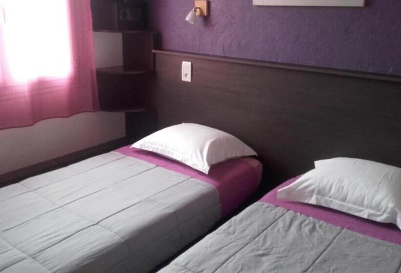 בית מלון כפרי Clair Logis