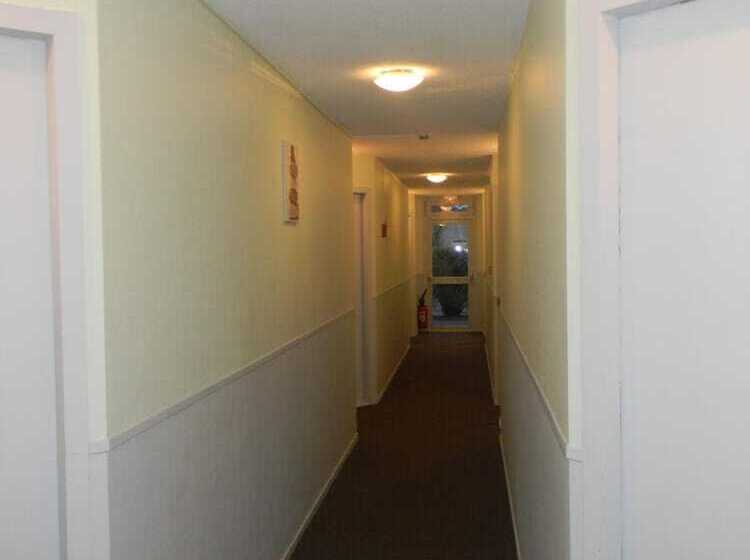 בית מלון כפרי Class Hôtel